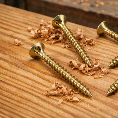 Wood construction screws with yellow zinc coating